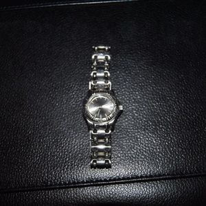 EDDIE BAUER LADIES DIVERS WATCH SPORTLINK 0128